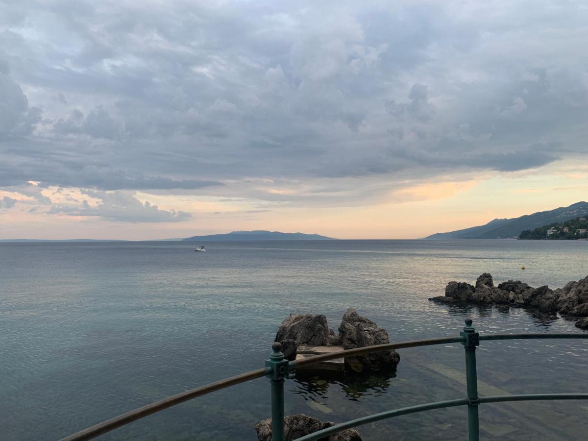 Artspace Location-Opatija-3 Bedroom House With Rooftop Garden By Beach Exterior photo