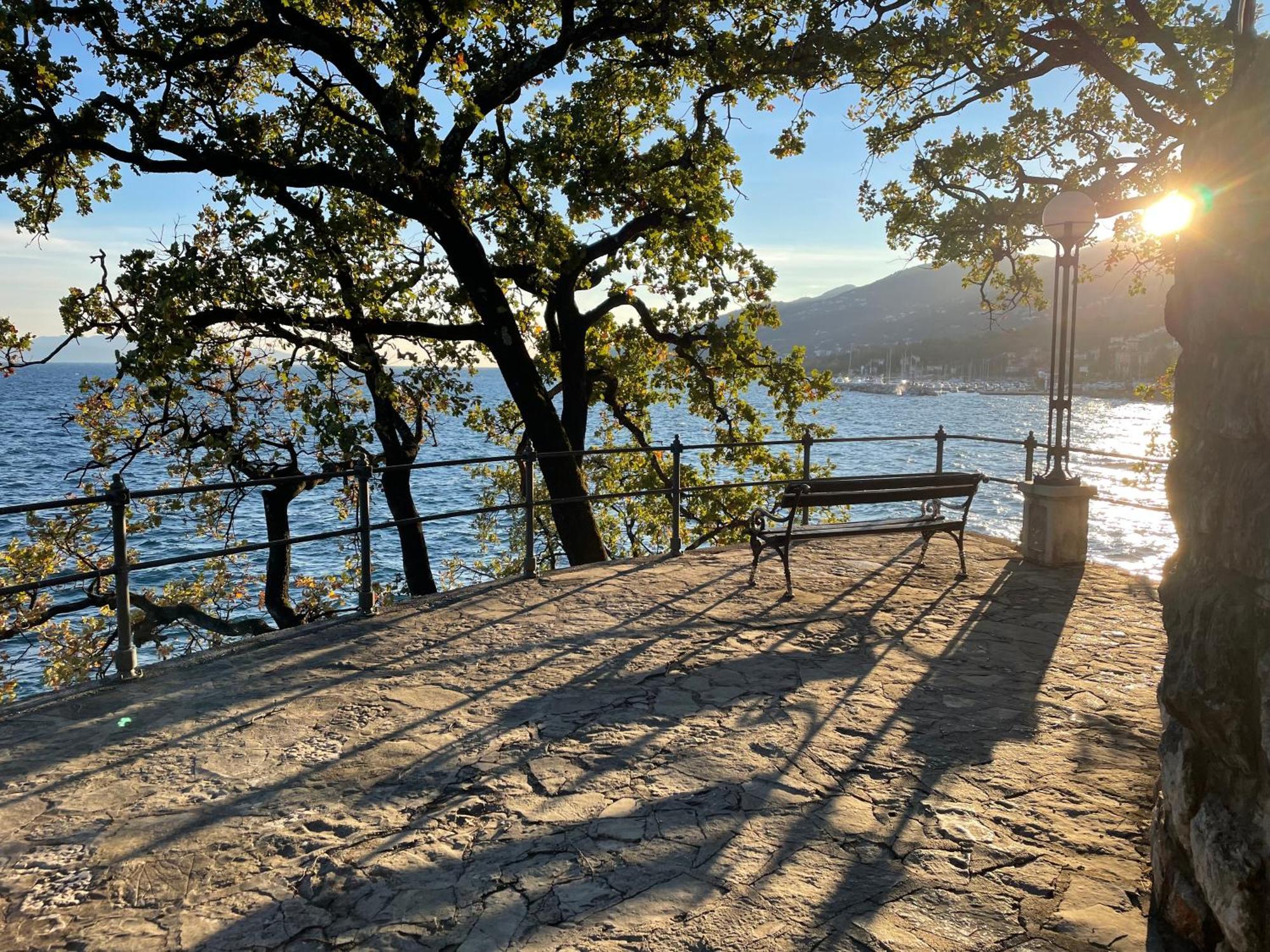 Artspace Location-Opatija-3 Bedroom House With Rooftop Garden By Beach Exterior photo
